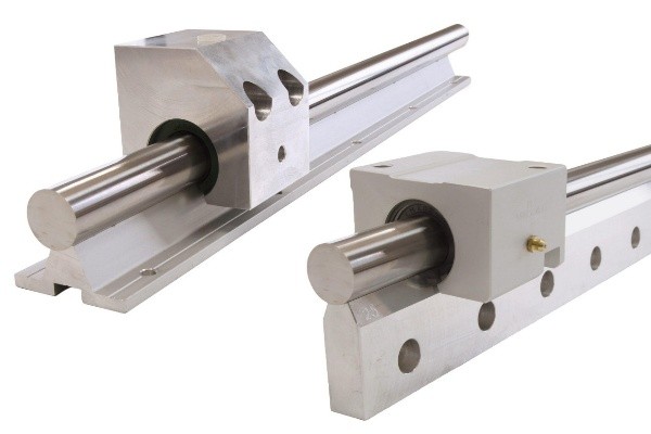 Precision linear guide 